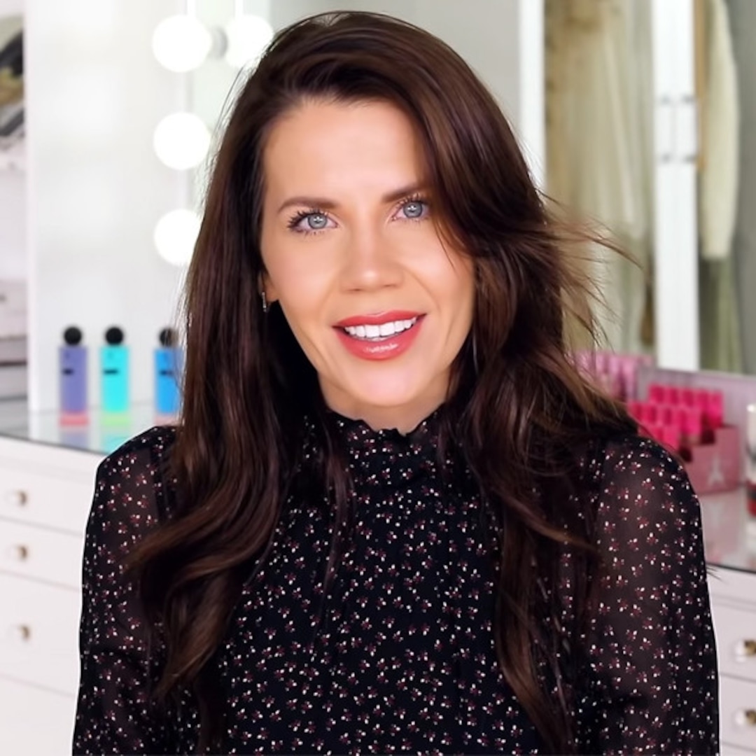 Youtube Star Tati Westbrook Returns To Social Media With Cryptic